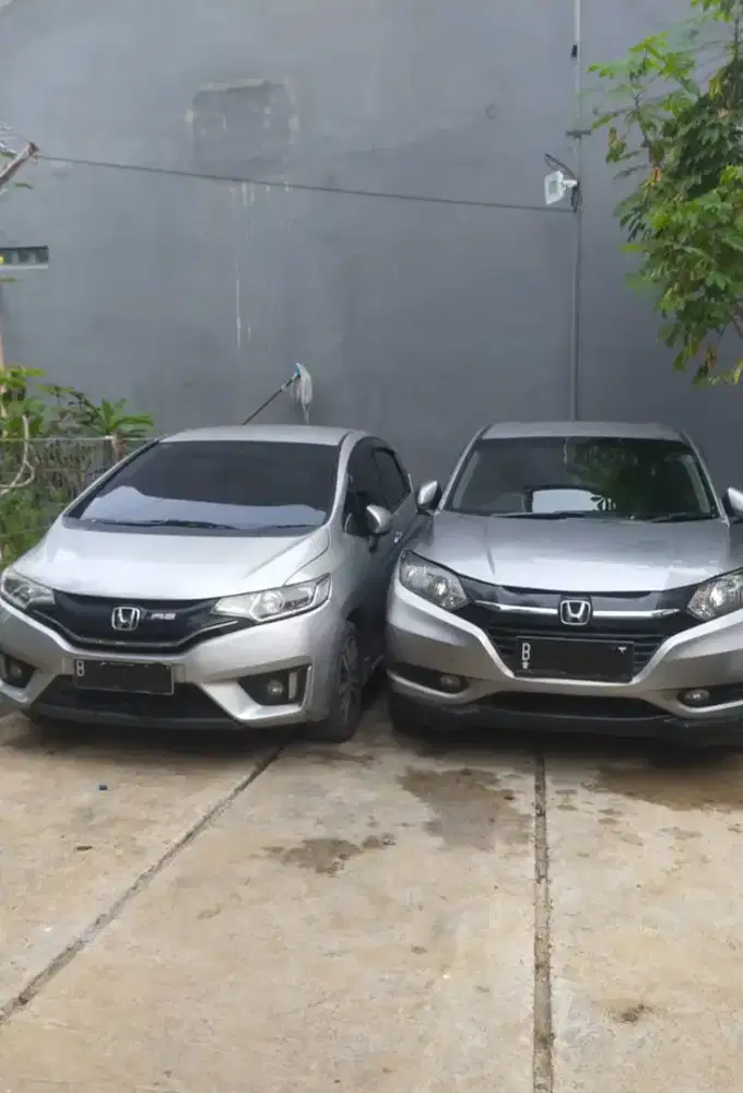 Sewa / Rental mobil matic lepas kunci murah Jakarta Depok