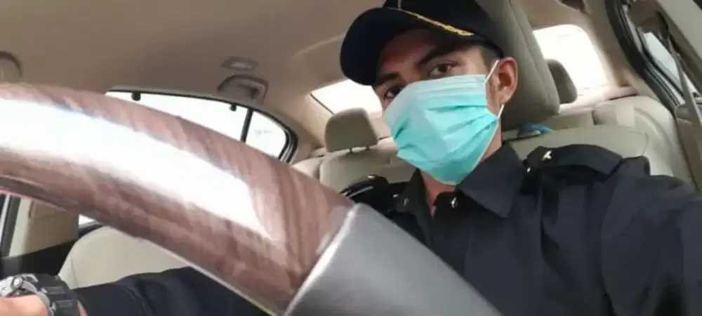 Mencari lowongan sopir pribadi / direksi