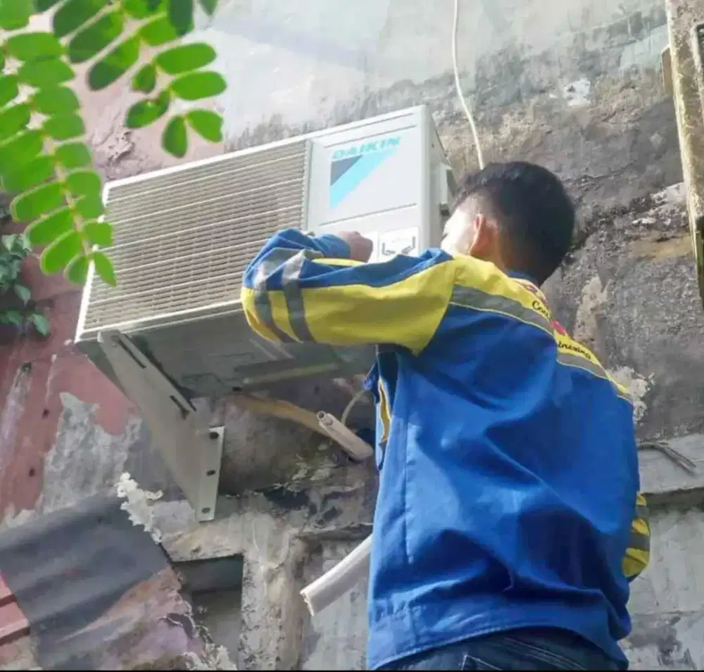 Service AC dan Elektronik Lainnya
