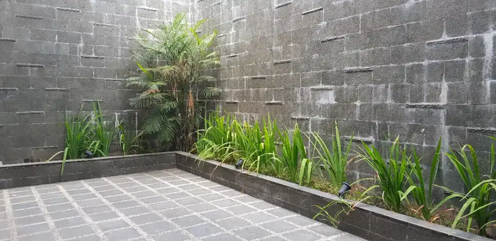 Dicari Supir serabutan Surabaya Barat