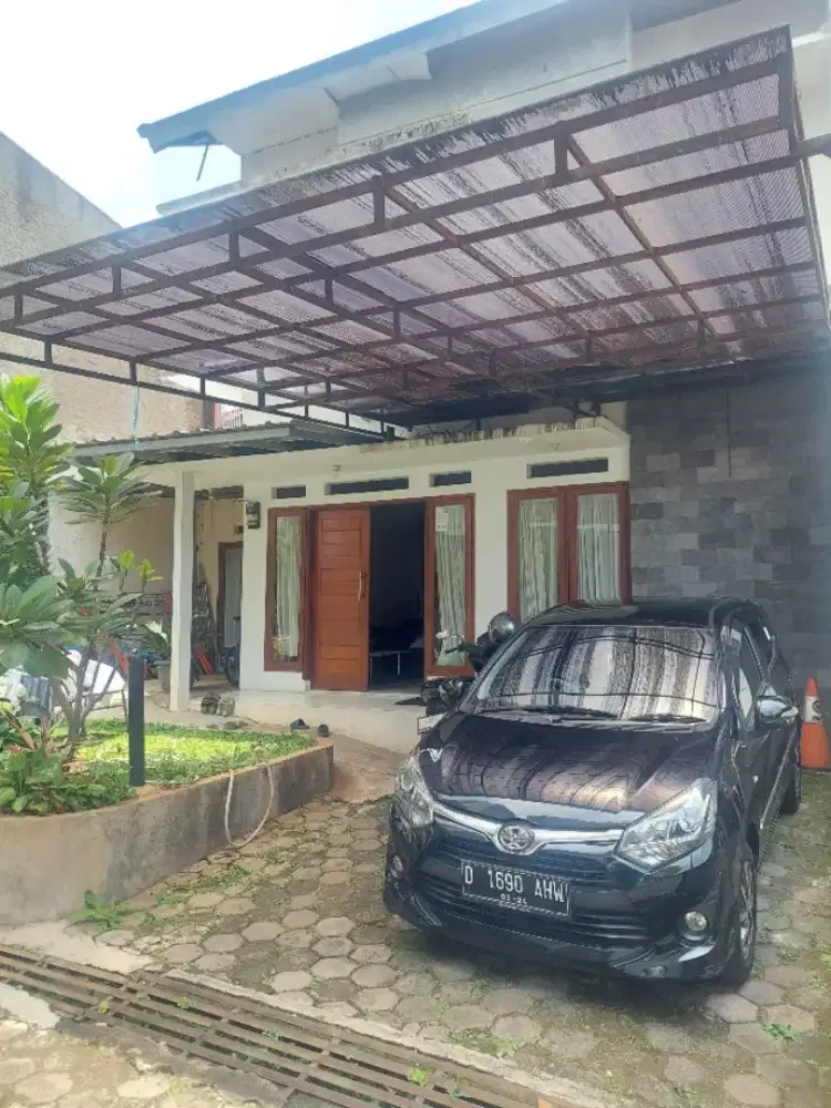 Di butuhkan segera asisten rumah tangga