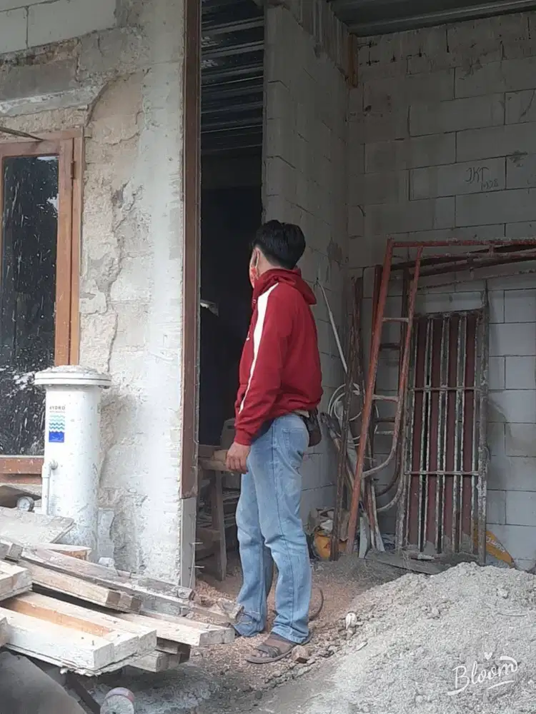 Tukang Listrik Berpengalaman