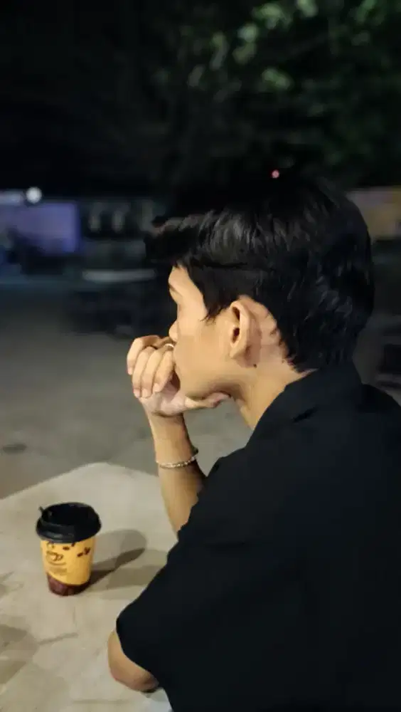 sedang mencari pekerjaan