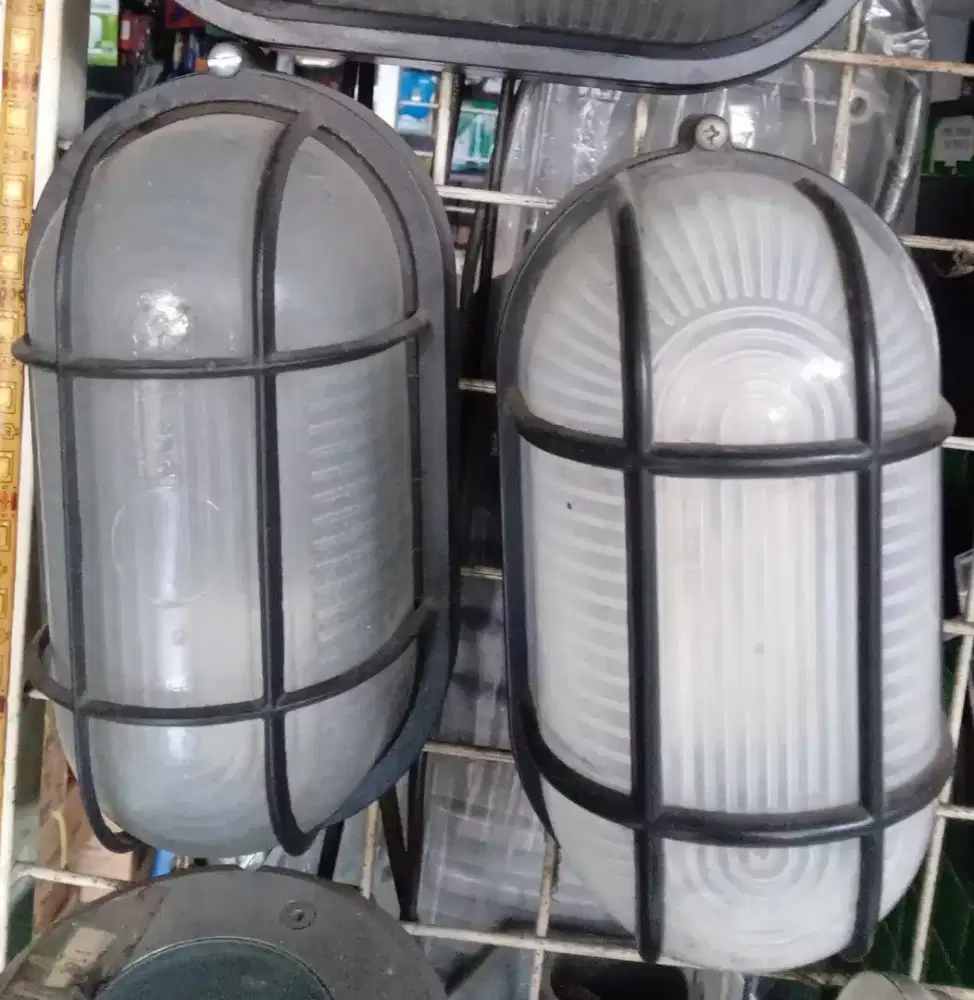 Tukang listrik,water heater,neon box, instalasi listrik,amprah,konslet