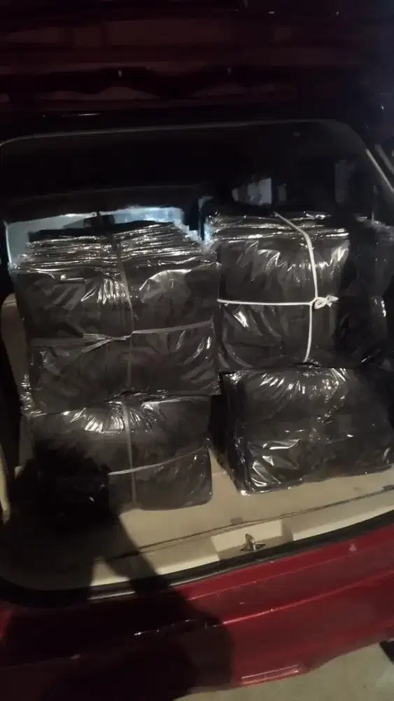 Di cari tukang jahit tas untuk jahit tas laptop, insyaallah ga putus