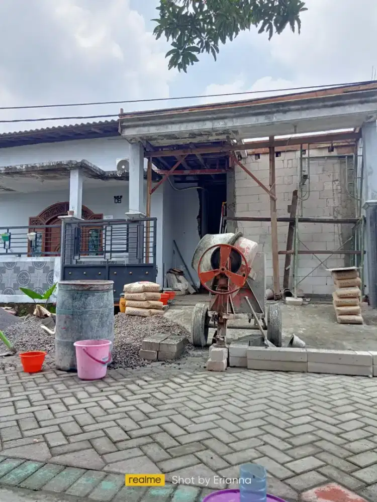 Tukang bangunan ( pasang plafon, kramik, cat, bocoran,dll )
