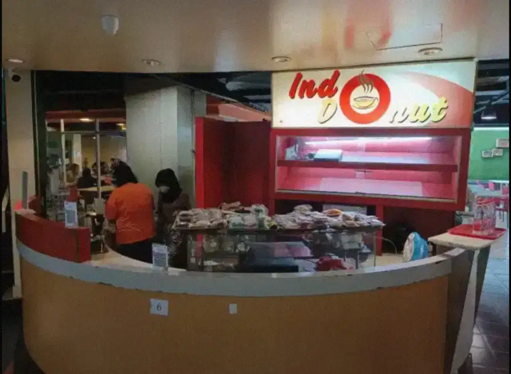 DIBUTUHKAN SEGERA KASIR PRAMUSAJI YANG JUJUR DAN MAU BELAJAR