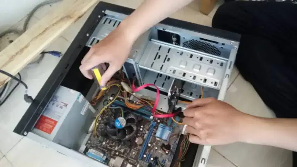 Service Komputer dan Laptop Panggilan