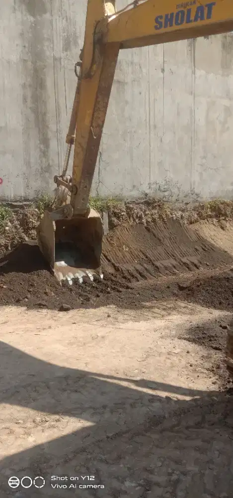 Jasa Bongkar segala jenis bangunan,timbunan dan pembersihan proyek