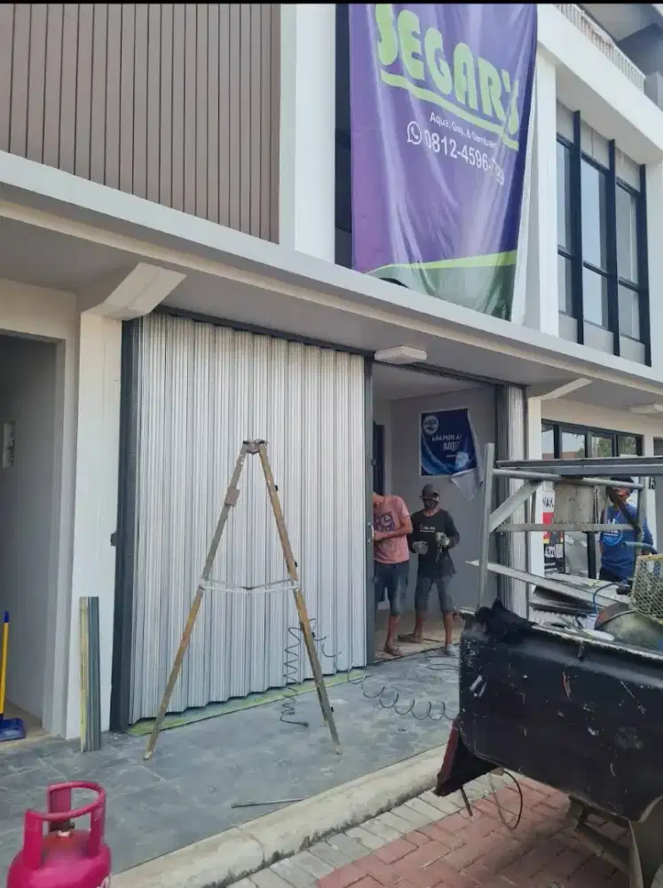 Rolling Door dan Folding Gate ke lokasi anda