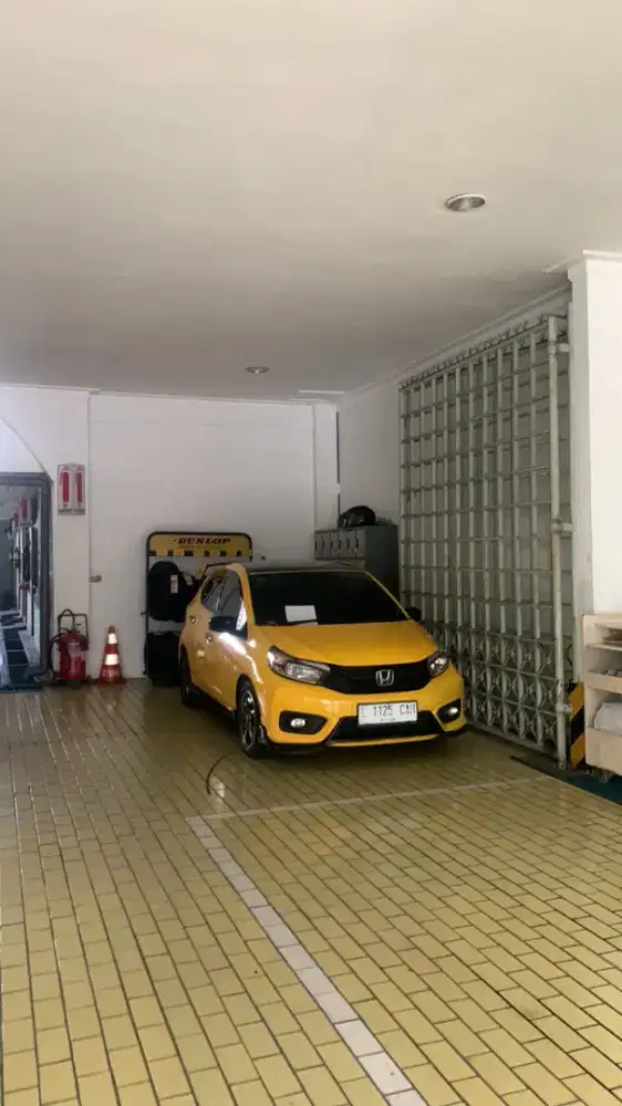 Rental mobil sewa mobil bulanan harian
