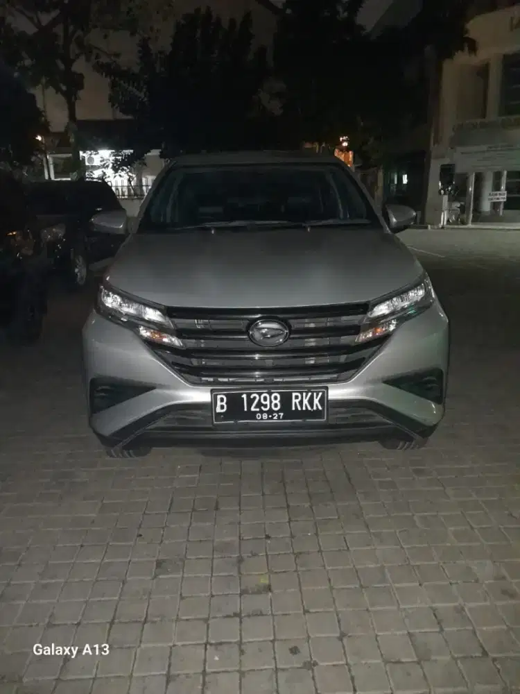 Rental mobil lepas kunci / plus driver ok