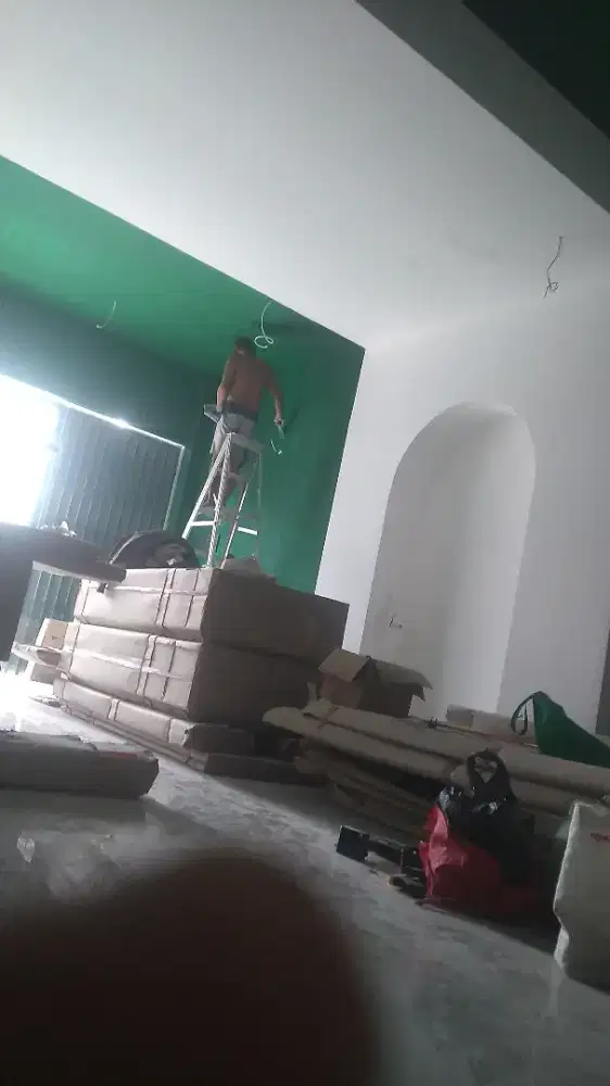 Tukang listrik panggilan 24 jam