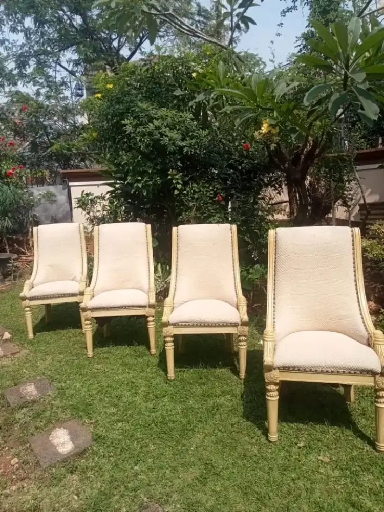 Jasa cuci sofa,kasur,jok mobil kursi kantor dll