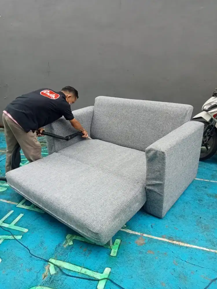 Jasa cuci sofa kasur kursi kantor karpet kantor
