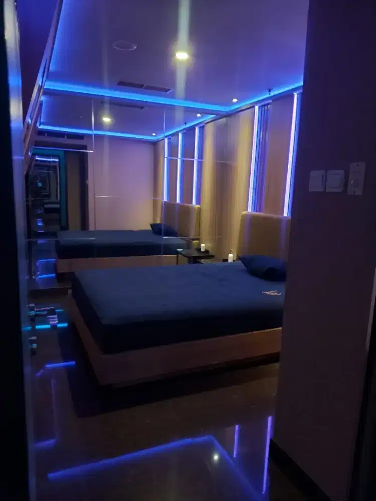 LOKER KHSUS WANITA KAROKE SPA AND LAUNGE
