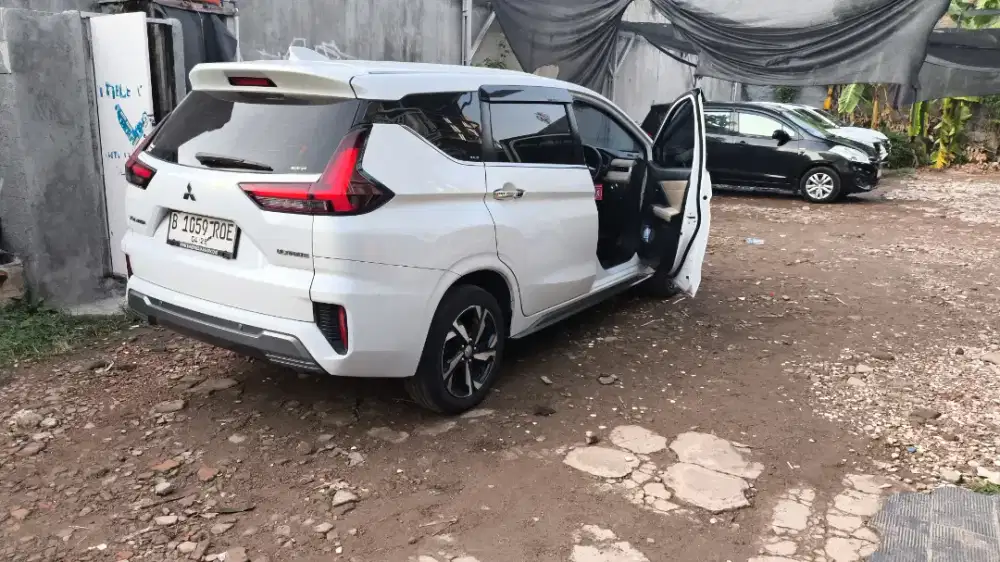Rental mobil lepas kunci / plus driver ok