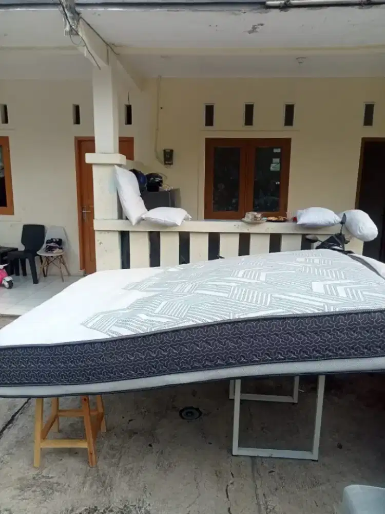 Jasa cuci kasur sofa jok mobil