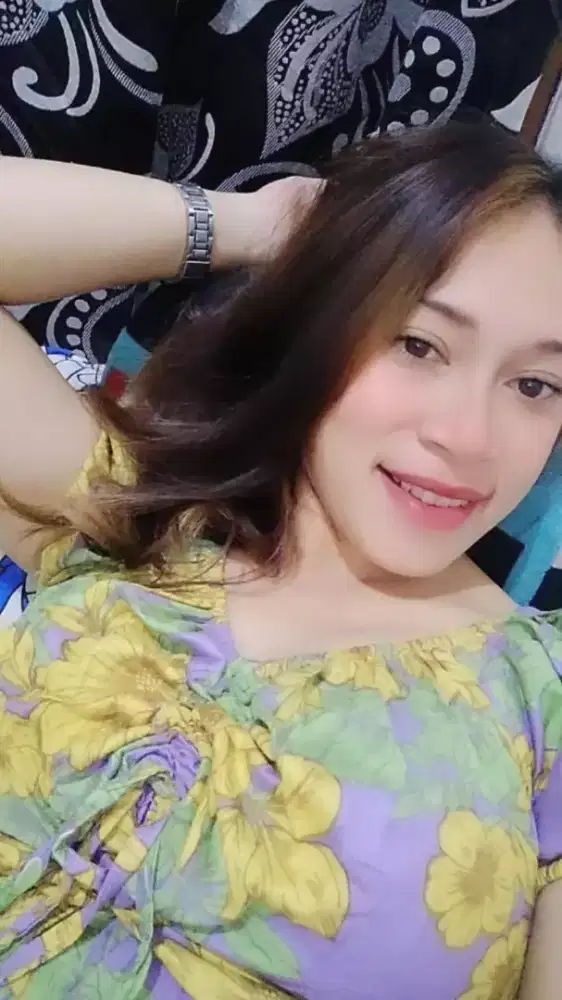 Mencari pekerjaan admin, cs dan spg