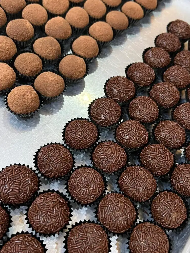 DICARI KARYAWAN HARIAN UNTUK TOKO COKELAT DAERAH SUNTER