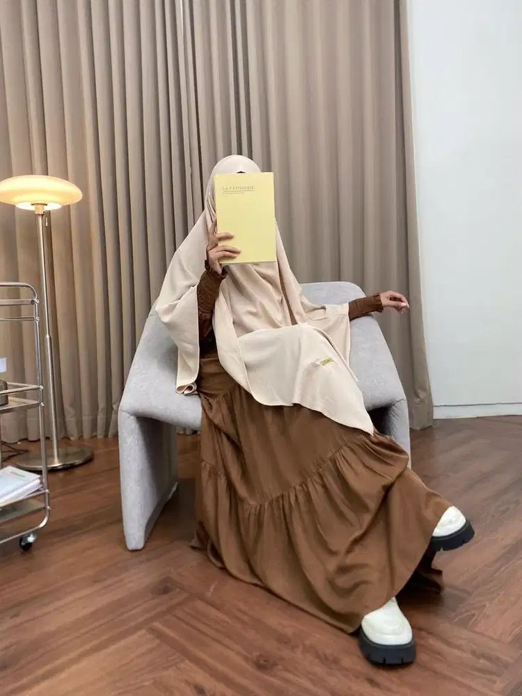 Dicari host live pakaian muslimah