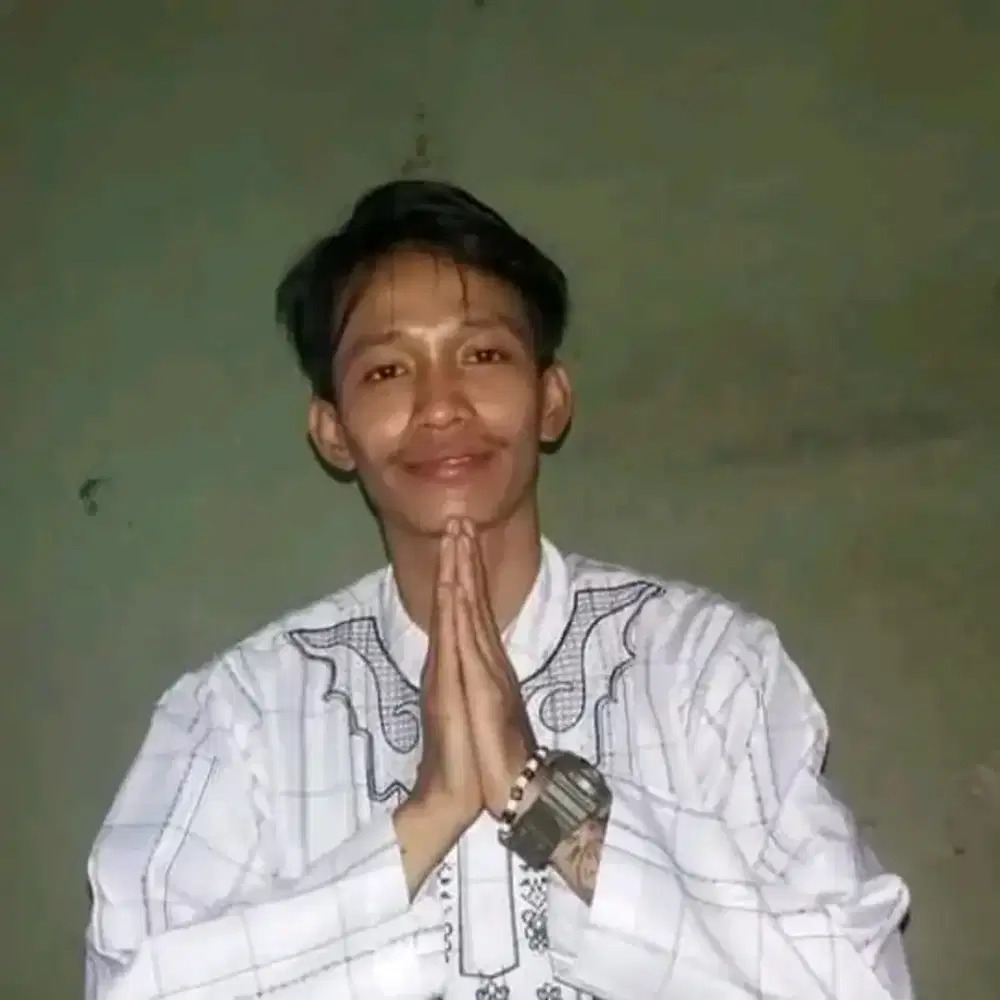 Butuh loker .. Usia 32 thn lokasi ciracas pasar rebo jaktim