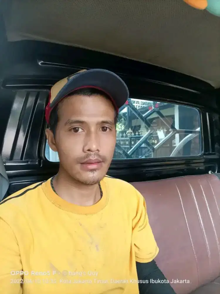 Saya butuh kerjaan