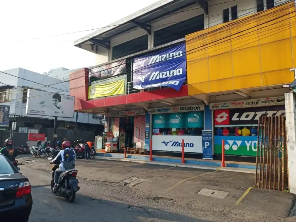 Cari SPB SPG PRAMUNIAGA TOKO OLAHRAGA HARUS BERPENGALAMAN DI TOKO