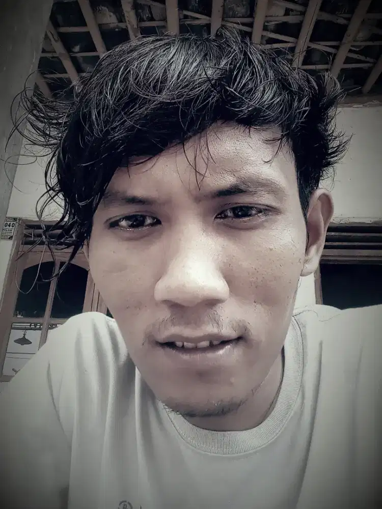 Cari pekerjaan untuk kebutuhan sehari2 ..