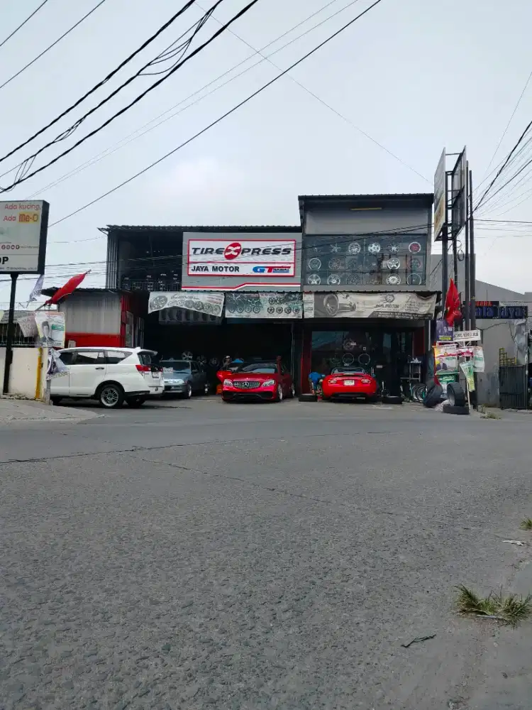 Dicari montir velg dan ban mobil berpengalaman