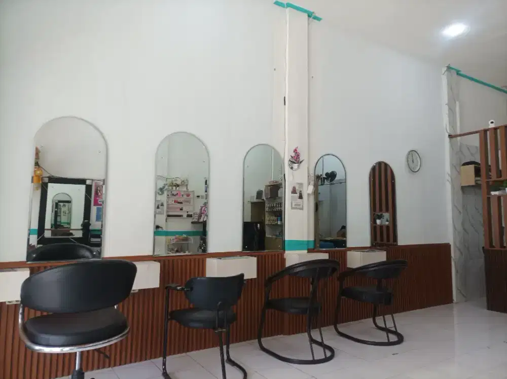 Wendy salon