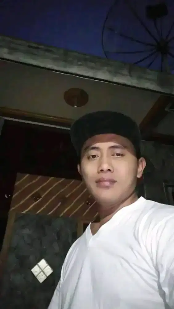 Bismillah,,Pengalaman kerja driver pribadi 11 tahun.siap kerj keras.