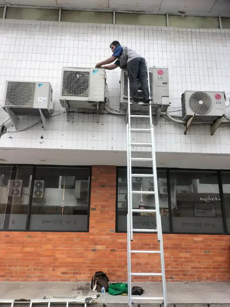 CARI HELPER AC HARIAN SEKITAR JAKARTA TIMUR CAWANG & KRAMAT JATI