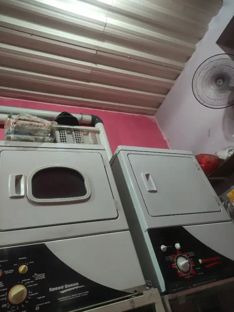 Lowongan laundry setrika uap
