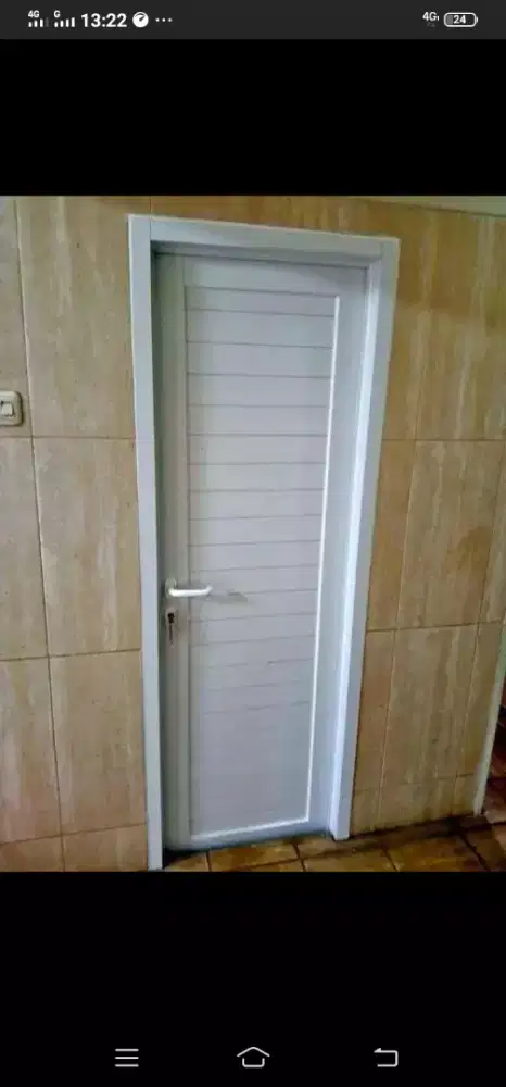 Tukang bangunan dan perbaikan atap bocor