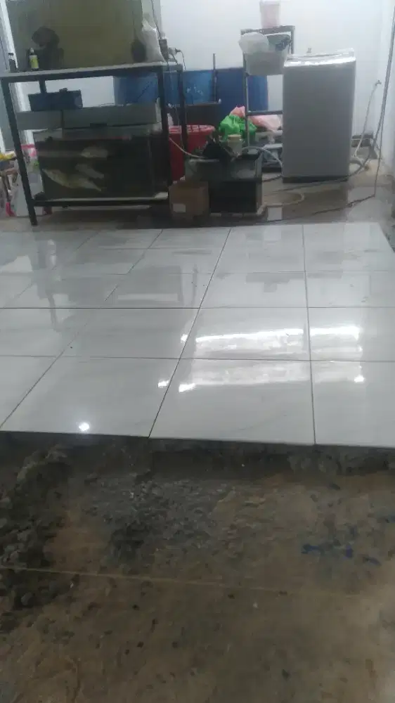 Jasa tukang bangunan.