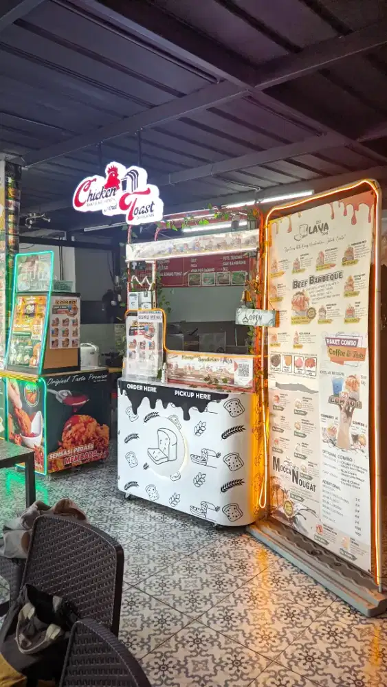 Dicari pegawai tenant cafe Pengasinan