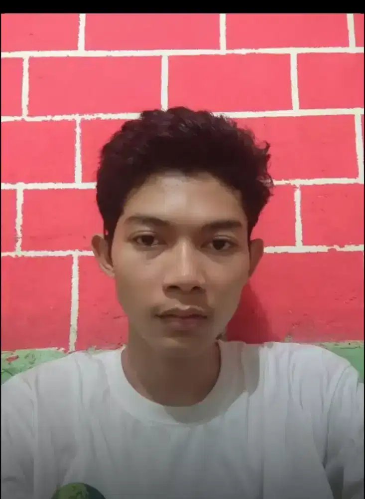 SEDANG MENCARI PEKERJAAN