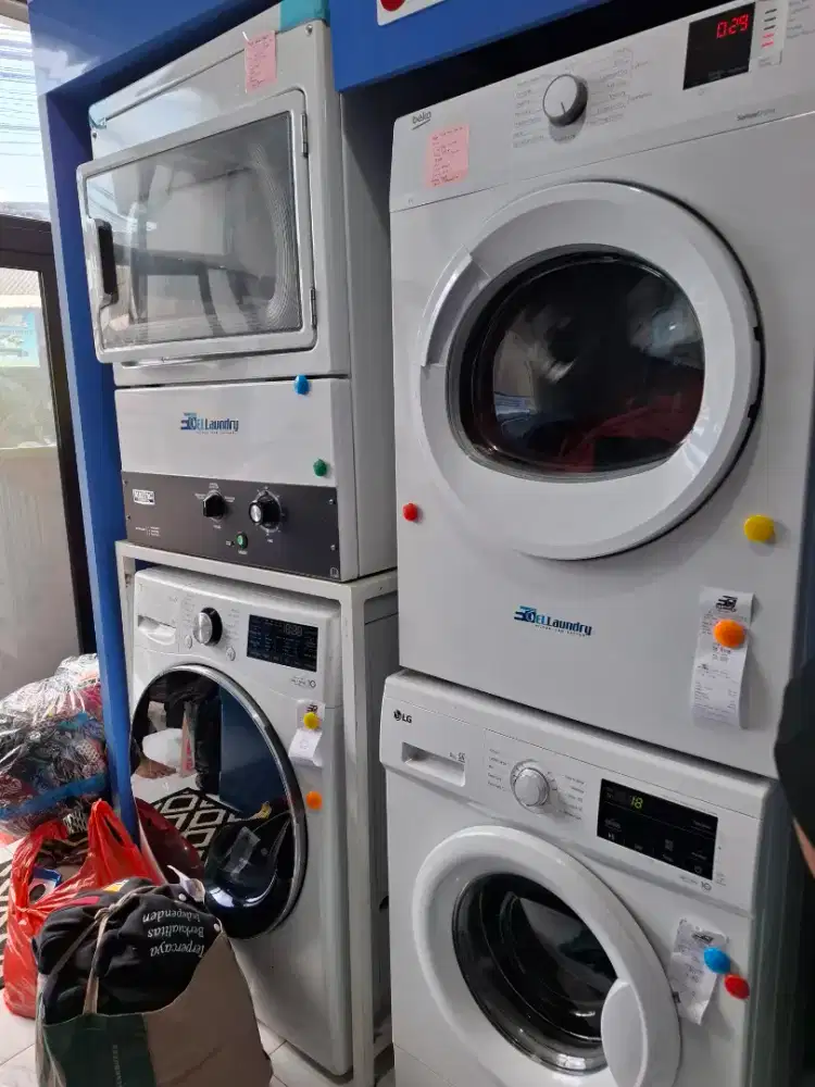 Lowongan Laundry Bagian Setrika dan Kasir