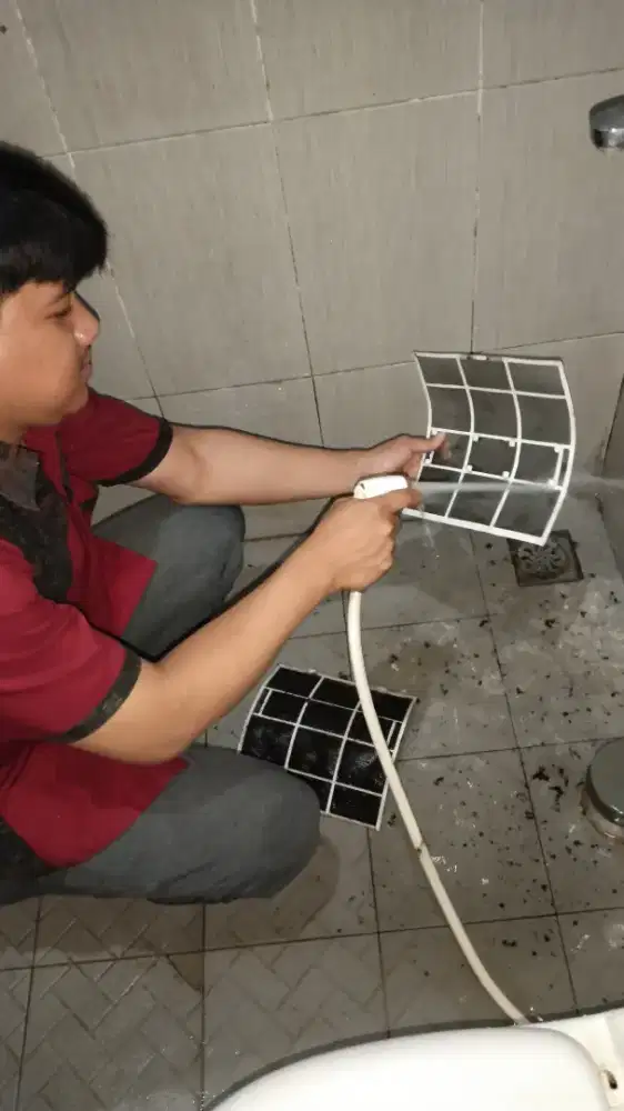 CARI KERJA SUPIR TEKNISI SERABUTAN BERSIH2 APA SAJA SIAP