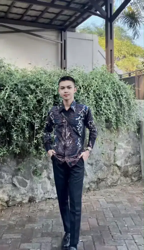 BUTUH KERJAAn UNTUK 2 ORANG COWOK
