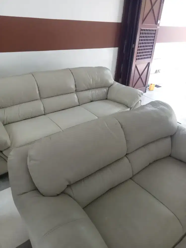 Jasa cuci kasur springbed sofa karpet jok mobil dll