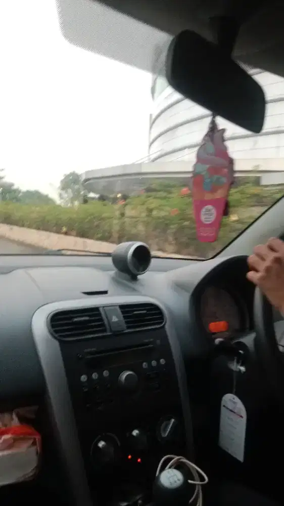 Saya sedang mencari lowongan supir dan kurir