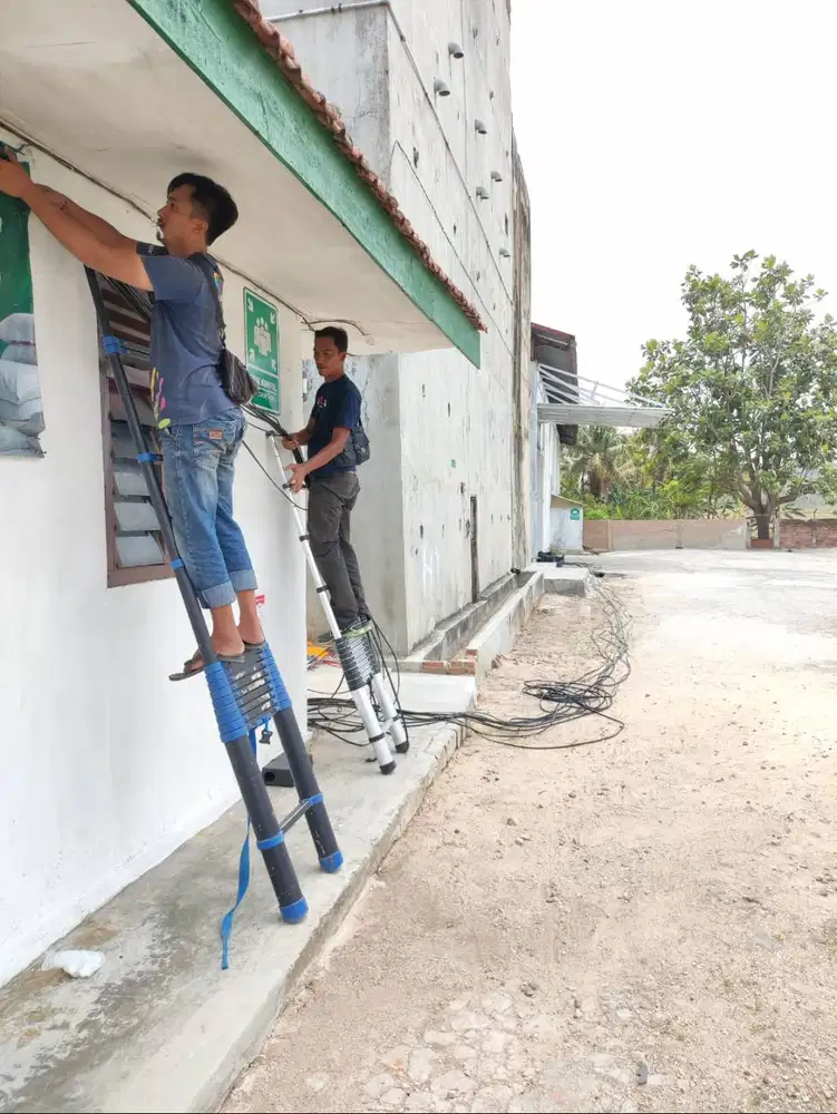 SERVICE & PEMASANGAN CCTV