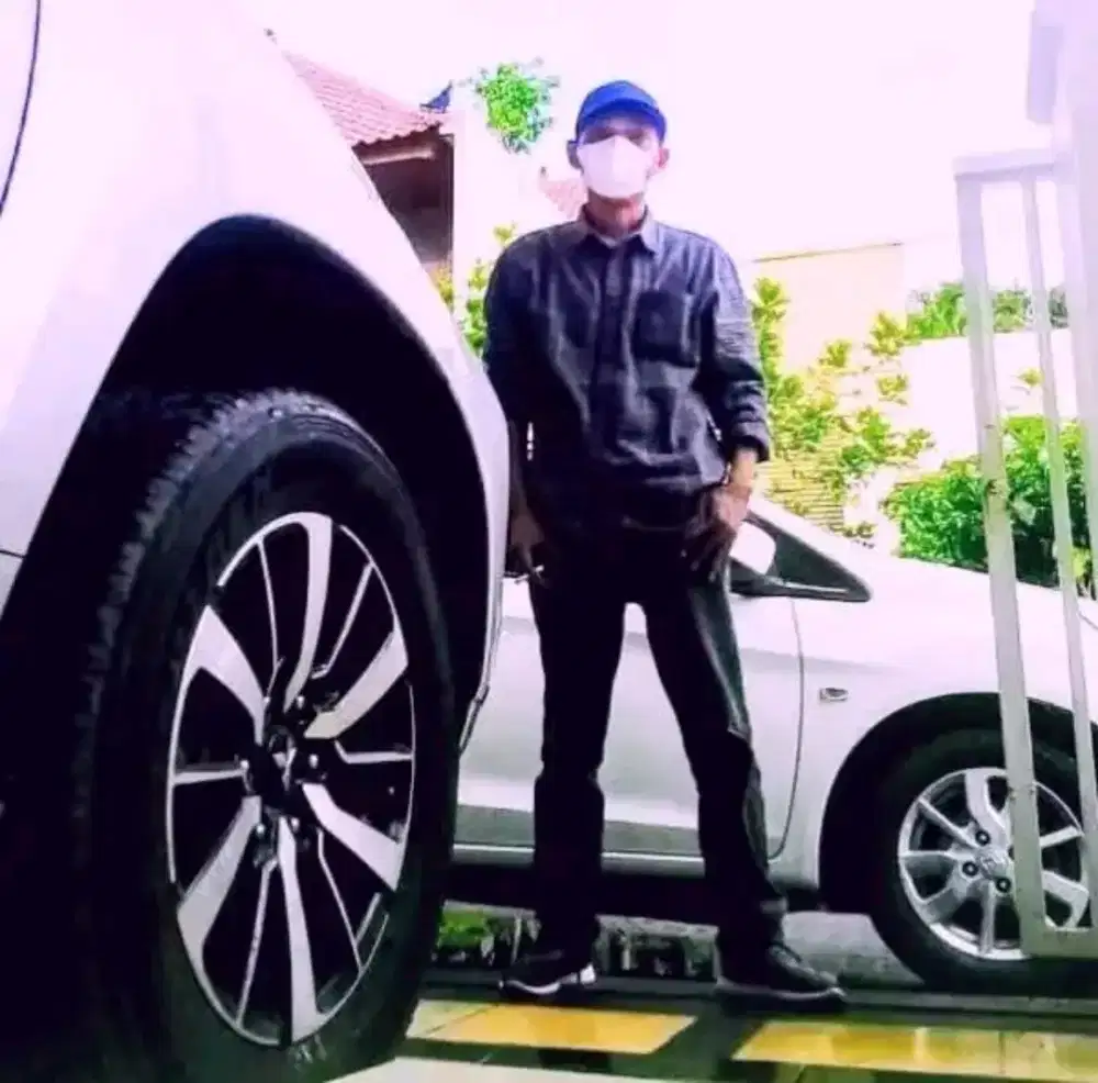 Cari Loker Driver Keluarga/ Travel atau Kantor