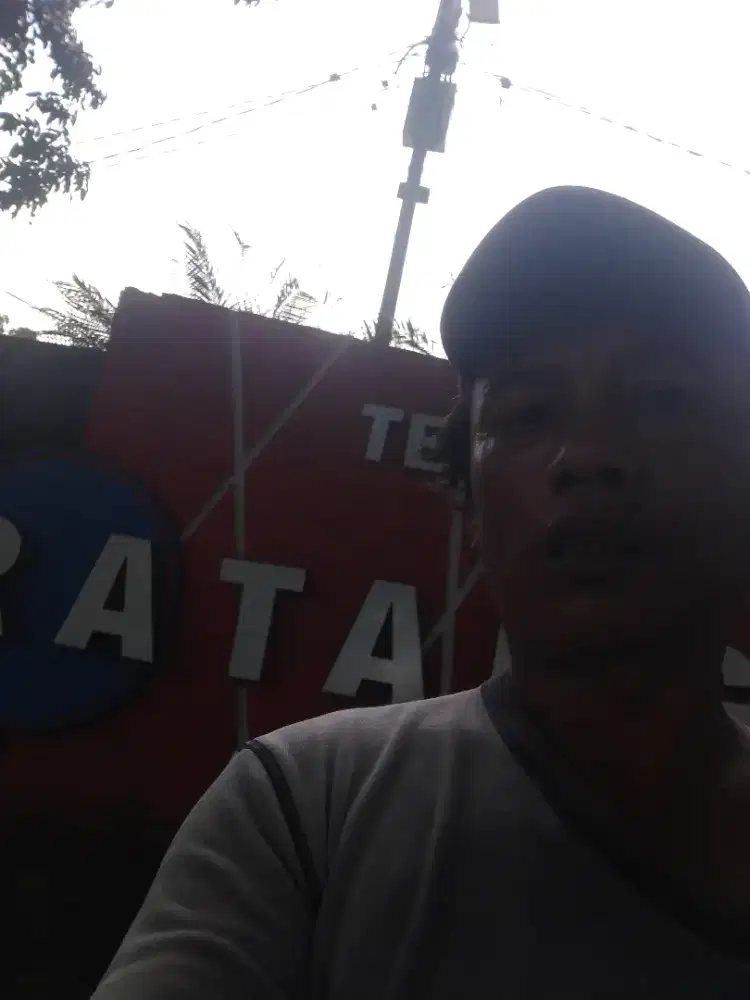 Butuh gawean opo ae