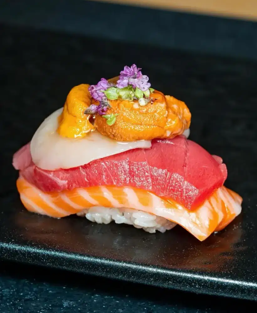 Loker waiter/waiterdan Staff Restoran segera