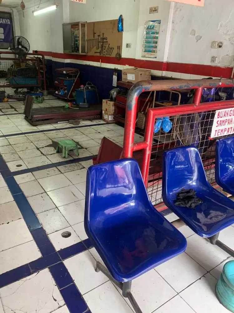 Mekanik Motor Di utamakan Ex Bengkel Resmi