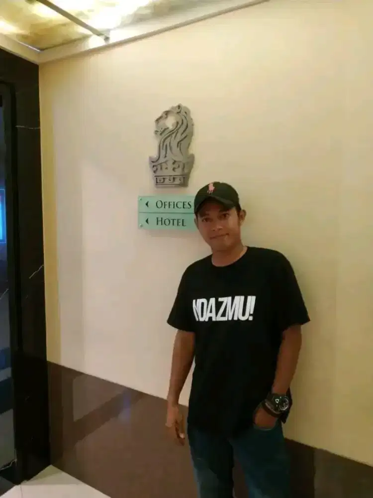 saya sedang mencari pekerjaan Supir pribadi dan kantor