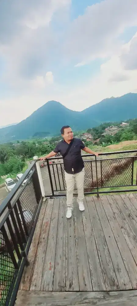 Bidang jualan insya allah saya siap